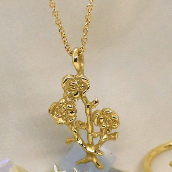 Rose Trio Necklace